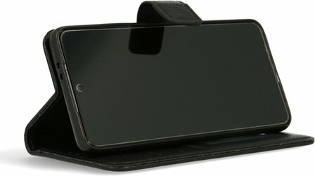 Nokia G60 5G - Book Case - Zwart