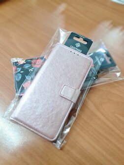 S23 Plus - Book Case &amp;amp; Glas - Bruin