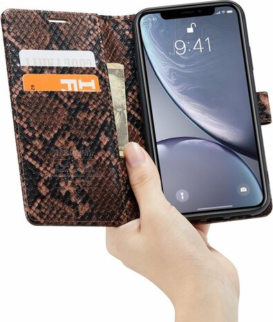 iPhone XR Bruin - Slangen Book Case